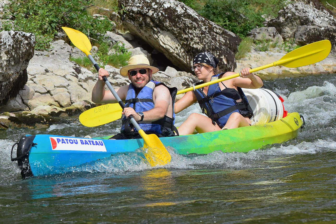 Canoa nel cuore delle Gole dell'Ardèche