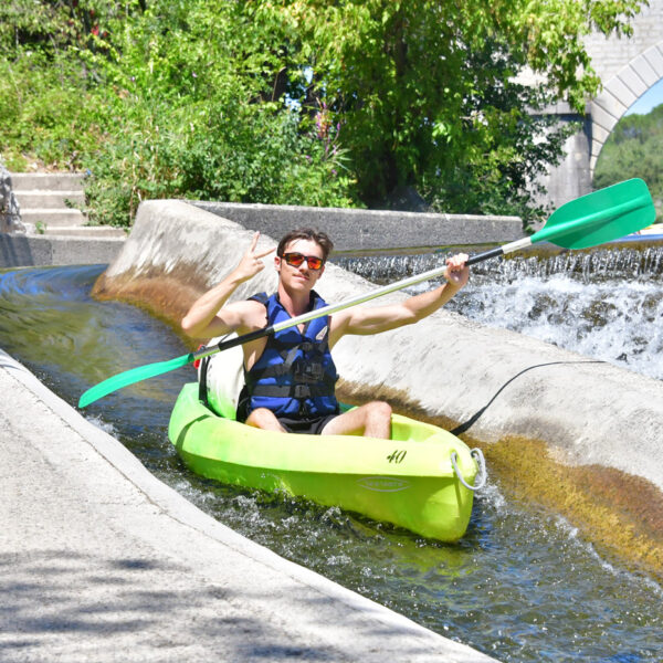 Canoeing on the Ardèche | Passage of a slide Canoeing on the Ardèche | Passage of a slide